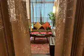 店内受付
