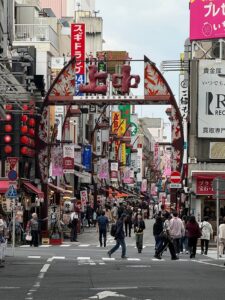 上野御徒町アメ横上中通り